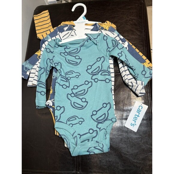 Carter’s Set of 4 Bodysuits Boy’s 6 Months Cars and Stripes - Picture 1 of 5